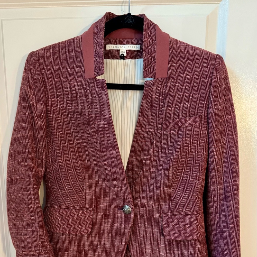 Veronica Beard LIKE NEW size 0. Priced to sell.